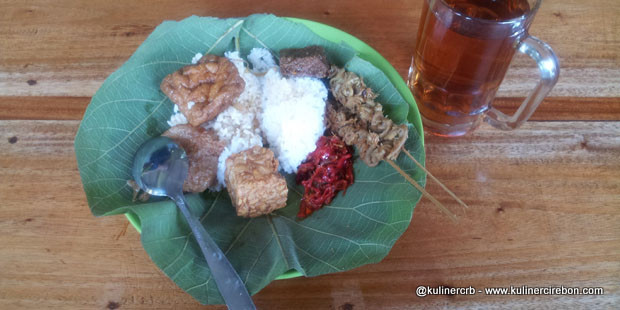 Kuliner Cirebon Nasi Jamblang Ibu Nur